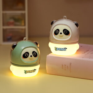かわいいパンダ LED ナイトライト – ポータブルデザインのソフトグローキッズランプ