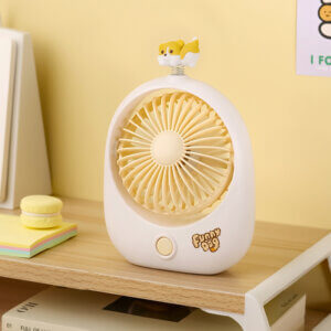 파스텔 디자인이있는 귀여운 개를 테마로 한 데스크탑 팬