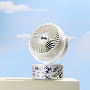 Penggemar meja sing nyenengake | Kreatif panda global nggabungake penggemar desktop portebel mini